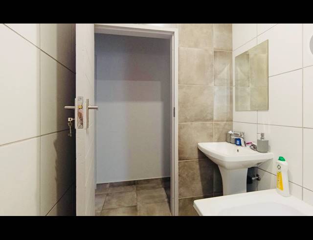 3 BEDROOM FREESTANDING FOR SALE IN LOTUS GARDENS